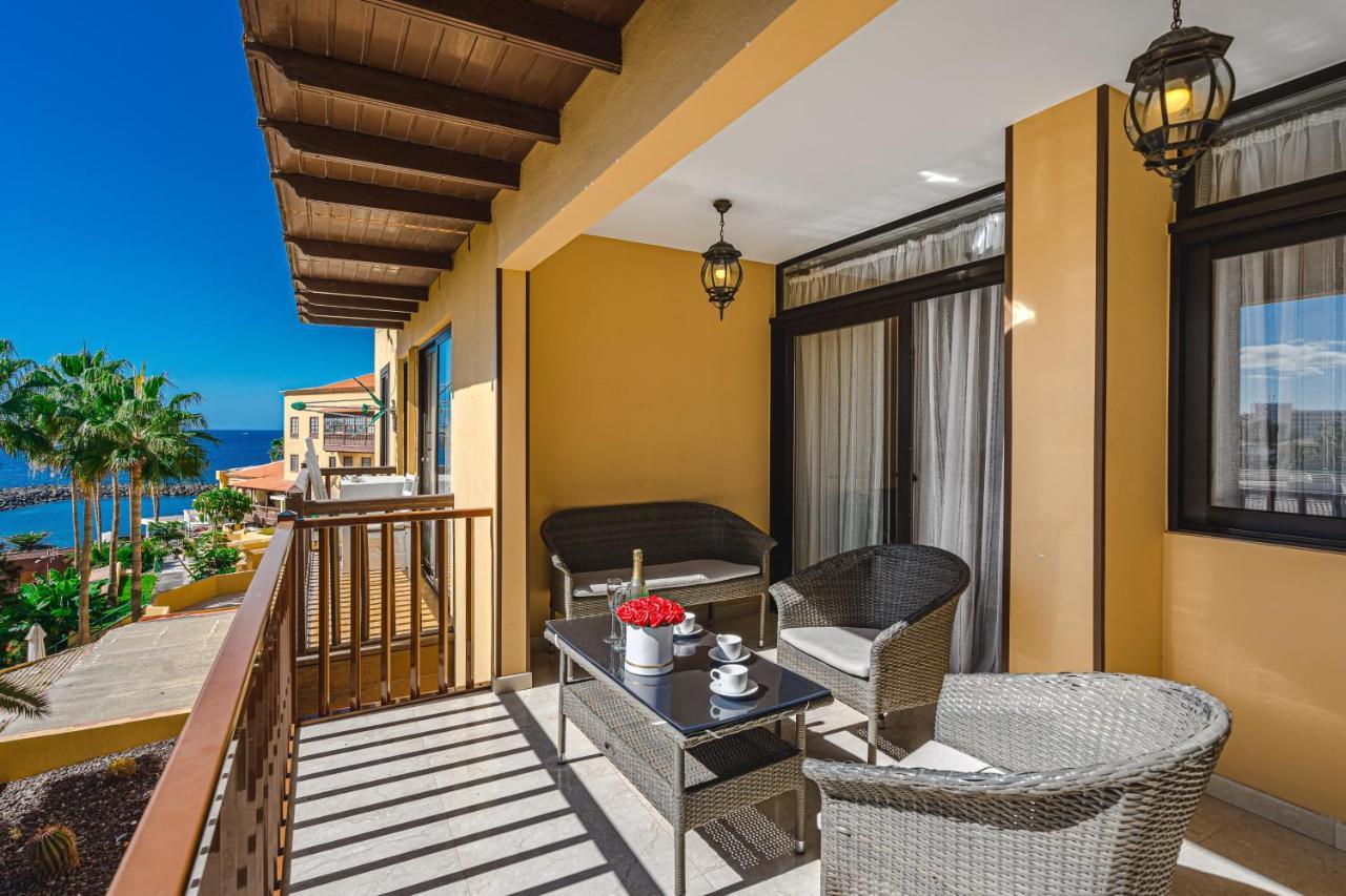 Amazing 3 Bedroom Apartment On The First Line Of The Best Las Americas Beach, Air Conditioner And Terrace Ocean View Playa de las Americas  Eksteriør bilde